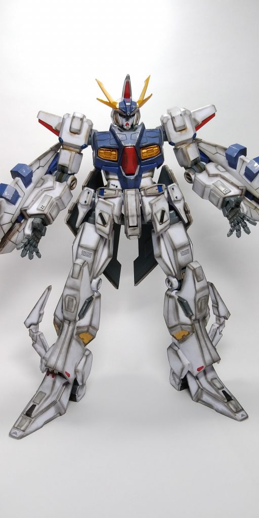 メリハリが出るように影と角を汚して線を強調しました。