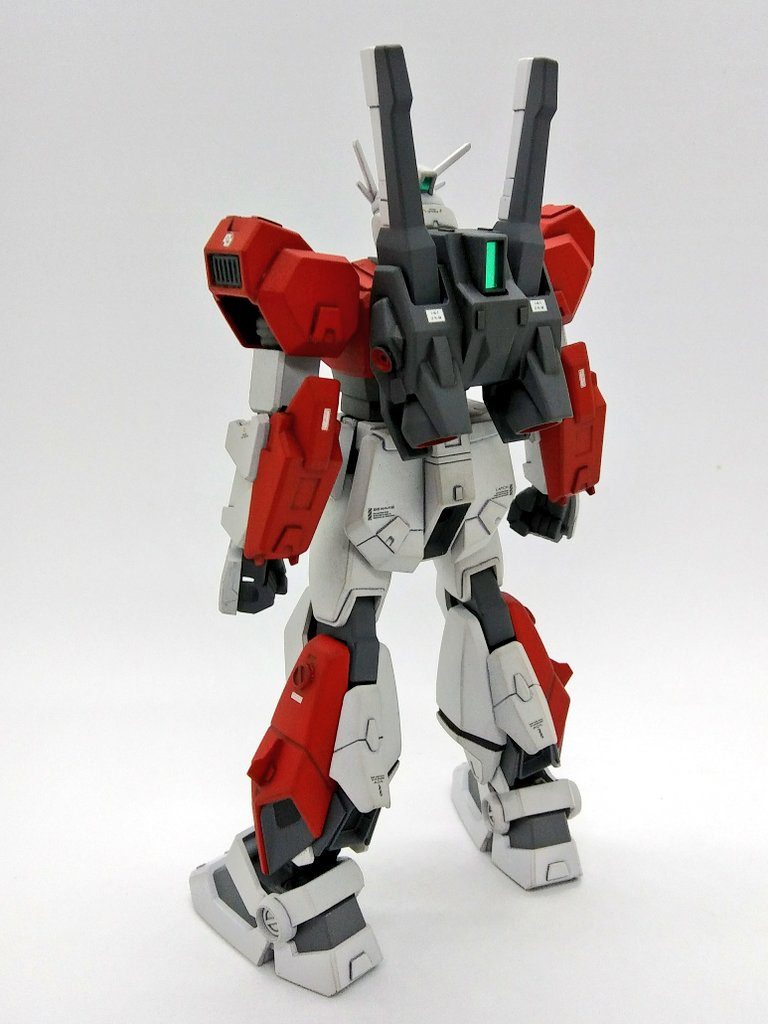 全塗装でも、センサーのシールは遠慮なく使う。