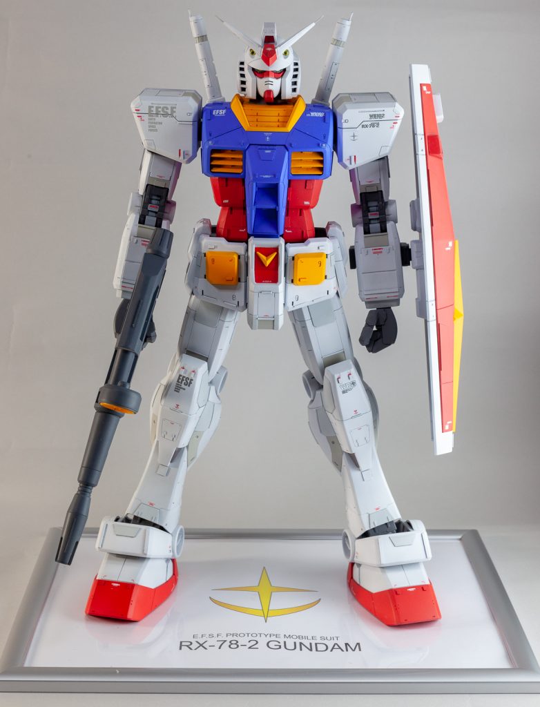 模型屋さんのコンテスト用に台座も作成、100円ショップの額縁と自作プリントでお手軽にそれっぽく♪