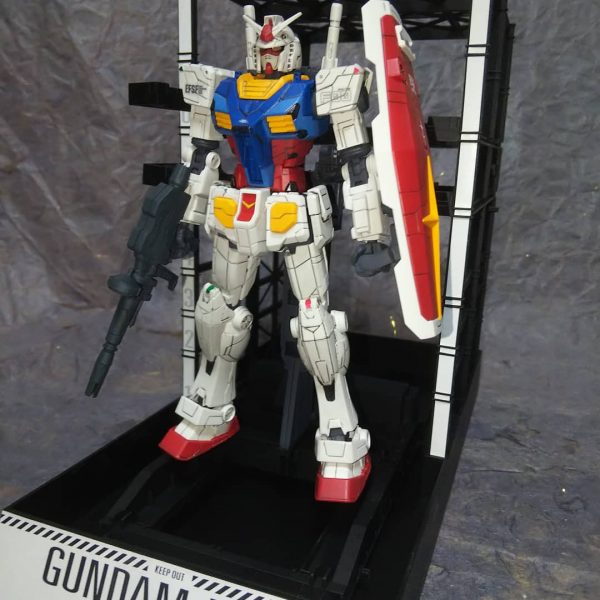 1/144HG RX-78F00ガンダム&DOCK