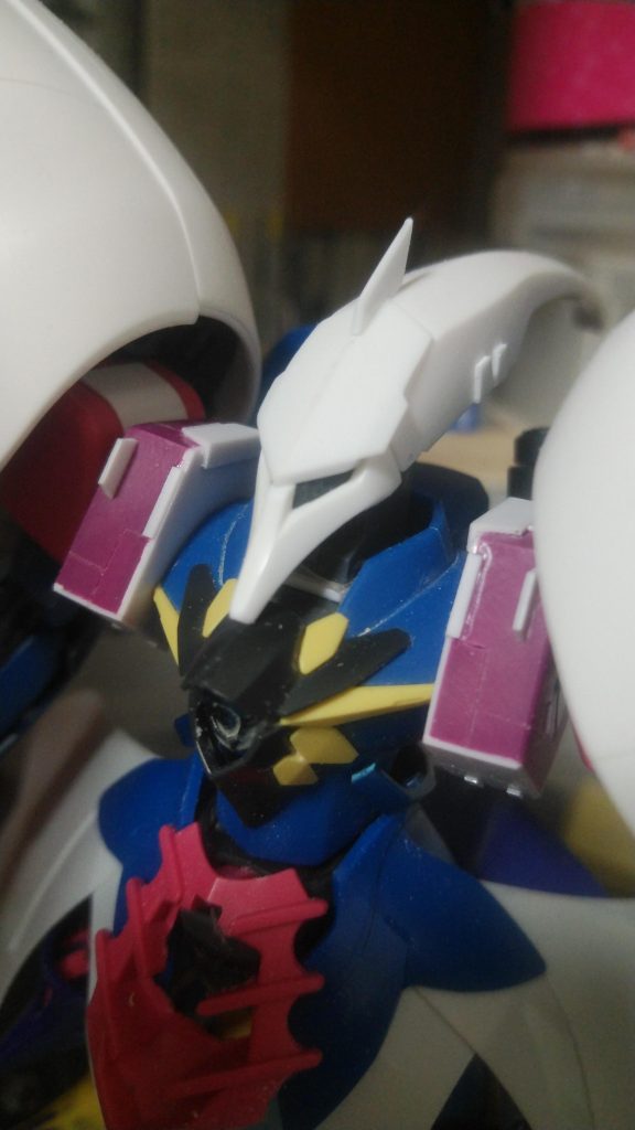 ギラギラーガの胴体にキュベレイの胴体を移植 サイズが大きかったので、小型化しました。