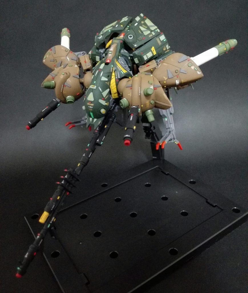 MA形態にフェダーイン・ライフルを懸架させた状態でラストです。載せられなかった画像もたくさんあるのでご興味を持っていただけた方は下のリンクからブログもご覧いただけると嬉しいです。それではありがとうございました!https://gundam-press.com/hguc-gabthley-review/