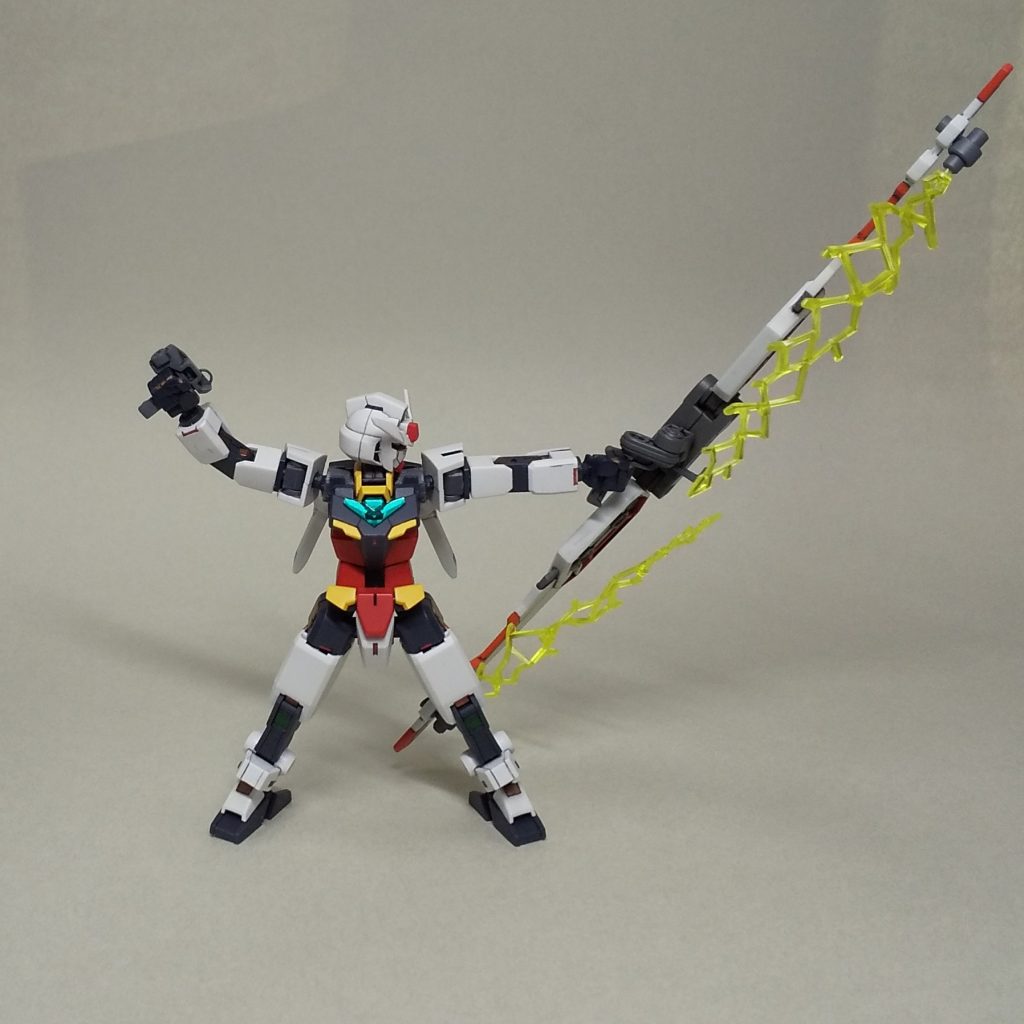 「離れ」弓手を押しているイメージでポーズ付けしました。