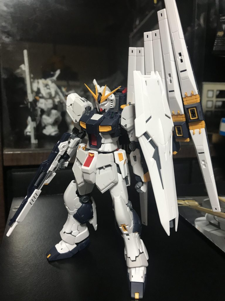 仮組状態。この段階でも、かなりカッコイイ！