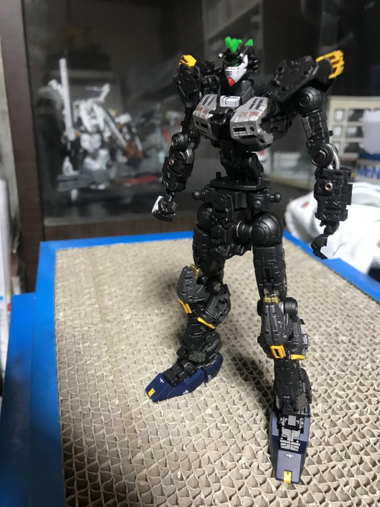 フレーム状態。少し塗り分けしました。