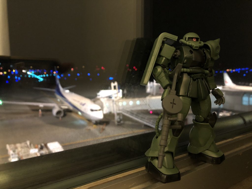 新千歳空港にて。旅先で組み上げて帰着後少し手を入れる進行です。