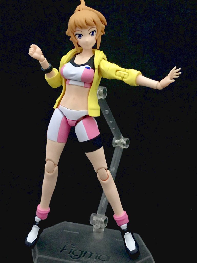 手首はフレームアームズ・ガールから移植しました。