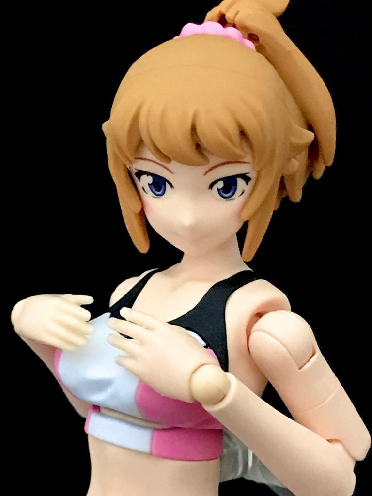 手首を内・外に曲げられると、女性らしいポージングができます。