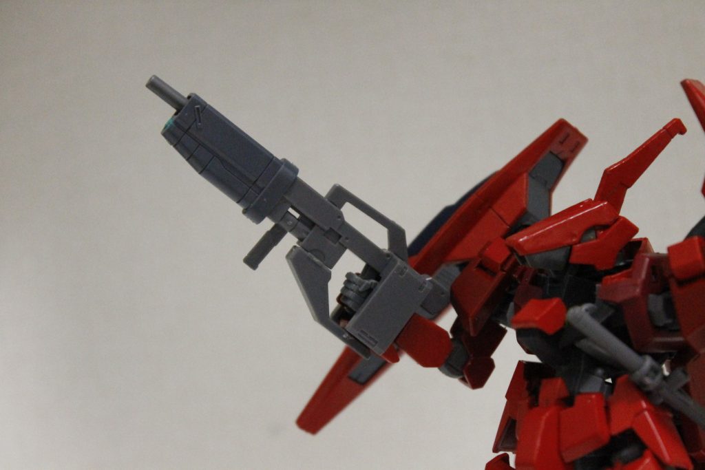 ライフルも強化。流星号のショートライフルにチェンジリングライフルのパーツと100㎜マシンガンの銃口を使いました。