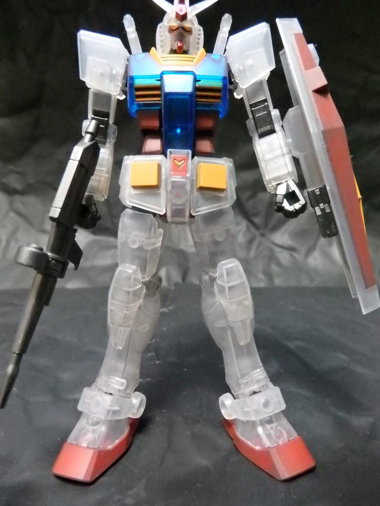 エアブラシ塗装のスキル向上の為、『パチ組み全塗装』で制作ピッチを上げる作戦は、今回はお休みです。無改修の完全パチ組みですし、塗装もしましたけど、全塗装じゃないです。例によってアンテナのシャープ化はやってます。