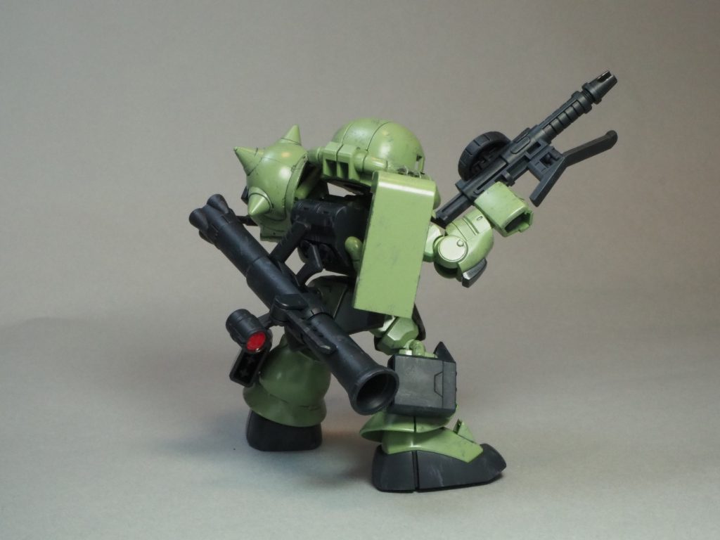 武器が多くて遊べるキットですよね。何体か増やしたいです!