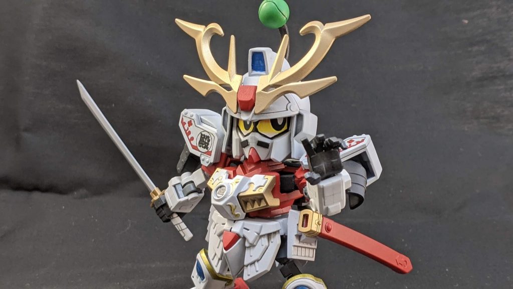 ポーズの妨げにならないように装備はシンプルに