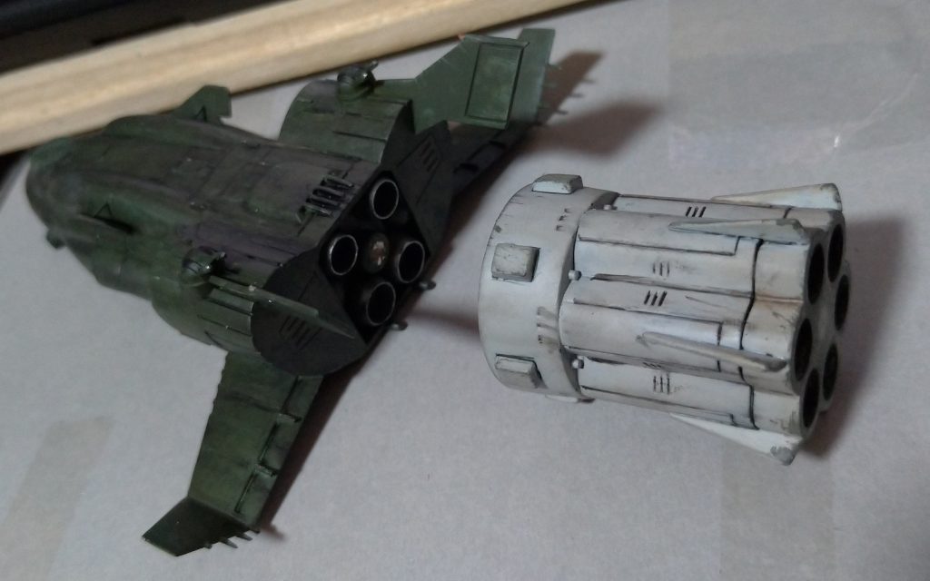 ブースターと本体は磁石で接続できるようにしています。