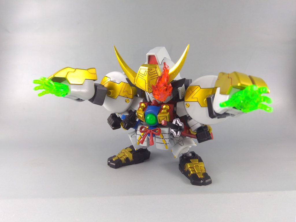 追加装備第一号のパワーアーム。とんとん相撲用として製作したものです。こんな感じで追加装備を増やして行く予定です。