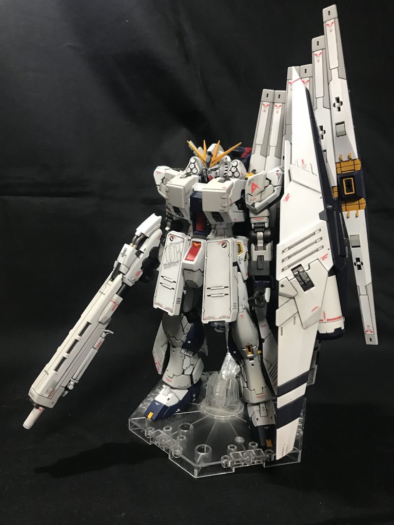 RG νガンダム発売時からHWSのオプションが発売されると予想されてたので待ちに待った追加オプションでした♪ 