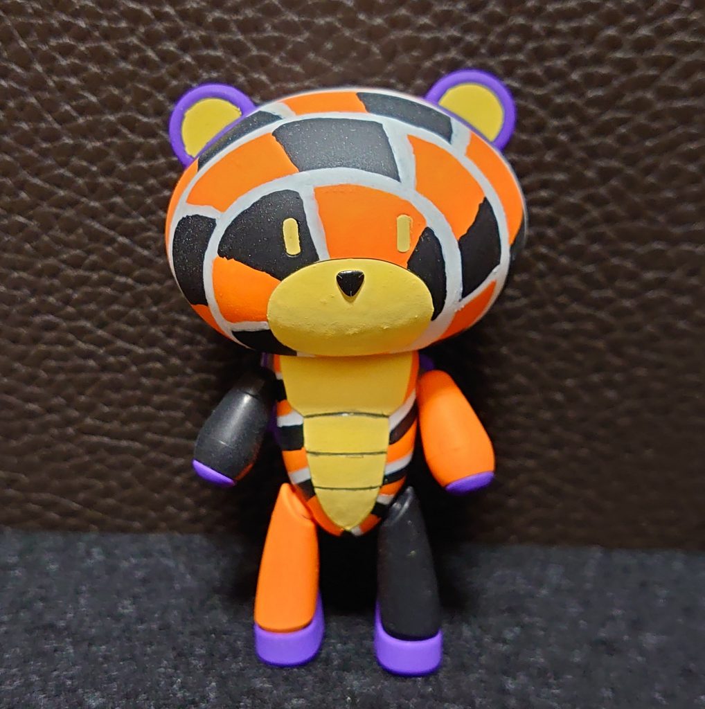 季節限定Twitter企画「#プチッガイハロウィン」に滑り込みで間に合いました。制作期間5日のスピード勝負です。今回のモチーフはかなり悩み…悩んでいるうちにリミットが迫ってきたので、ハロウィン色のペロペロキャンディで進めることにしました。