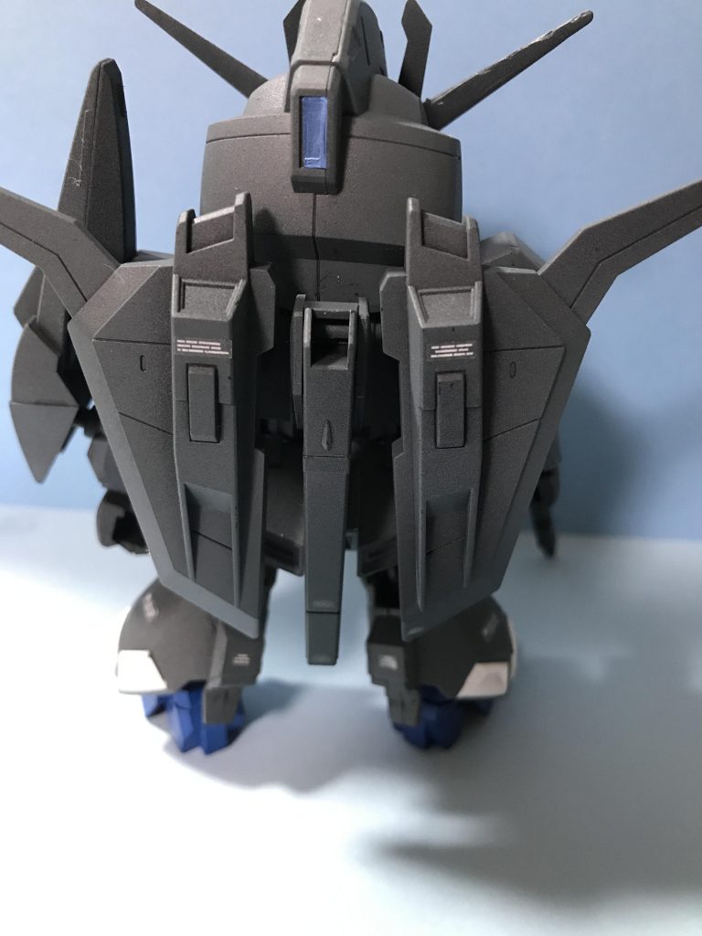 背面はこんな感じで元キットからいじってません