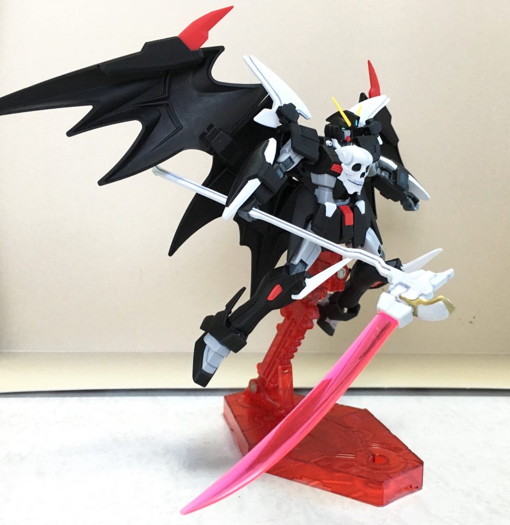 ザンバーの刃がちょうどいい形だったので武器も合体させました