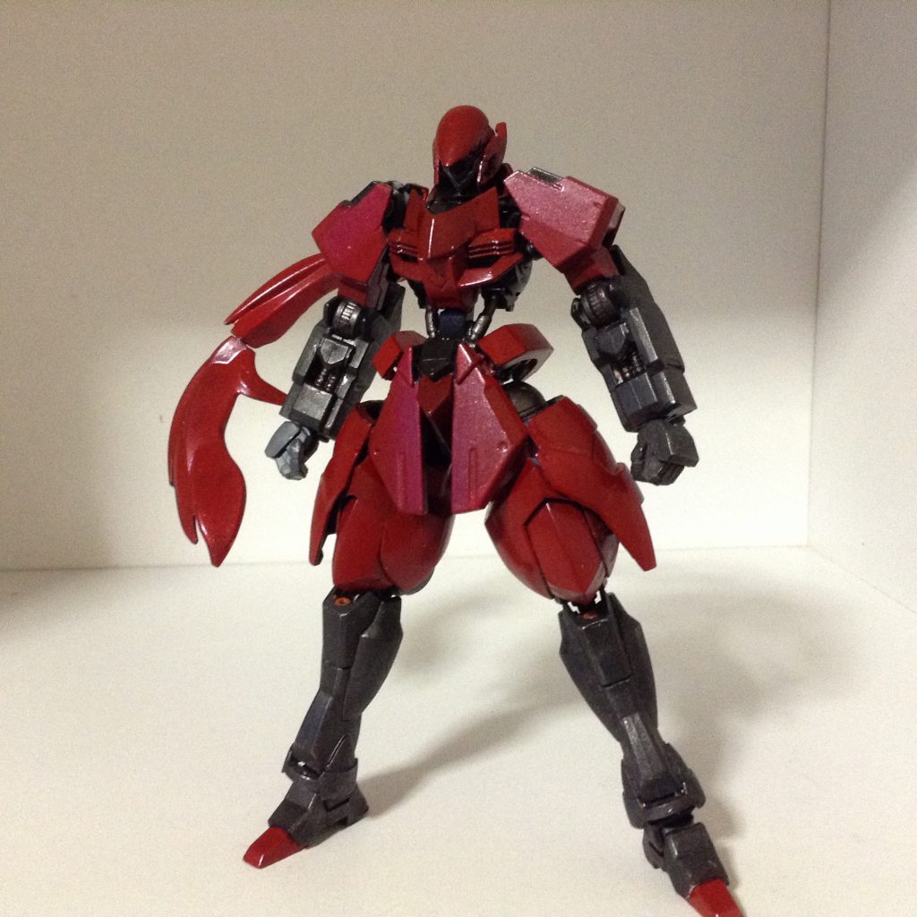 その時である‼︎  「Wasshoi！」脚がGバウンサー、マフラーがゼダスとディナイアル、残りの部分は鉄血系です。