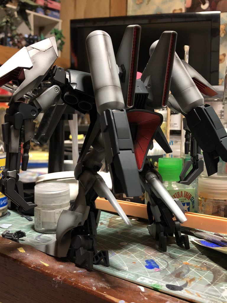 ウェザリング前も数枚。このまま完成でも良かったけど色々我慢できませんでした。