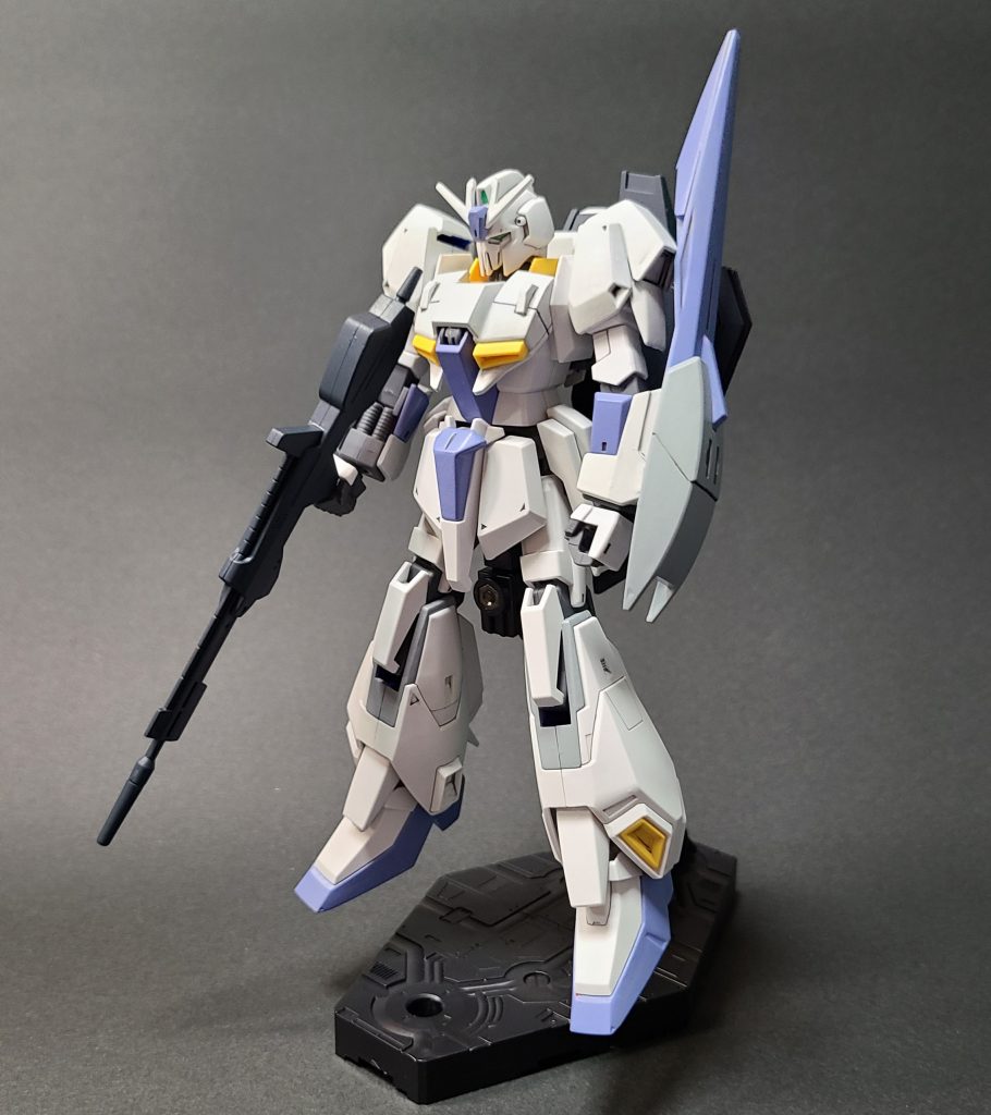 最後は立ち姿をどうぞさて次はどのキットを作ろうかなたのしみです最後に最近ガンプラに復帰しました！過去に買ったものを確認したら閉店されたお店の名前が出てきました少し切なくなりました…なにはともあれプラモデル業界が盛り上がってほしいですここまで見ていただいてありがとうございました✨使用した主な塗料クレオス 水性ホビーカラー1．H-21 グランプリホワイト2．H-49 すみれ色3．H-55 ミッドナイトブルー