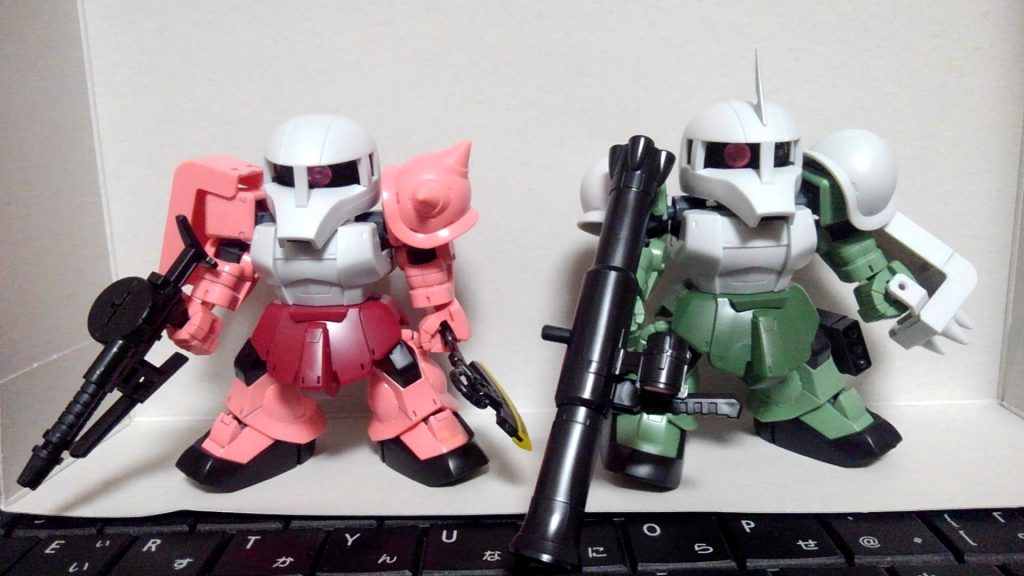 シルエットブースター2のパーツを付けた状態。ブレードアンテナに関しては、ビルダーズパーツのものを使っています。