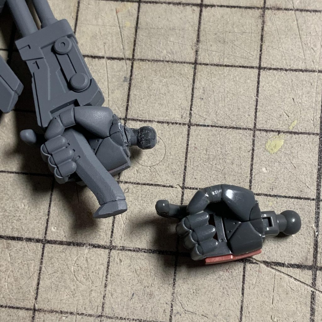 手首の軸を短く設定。