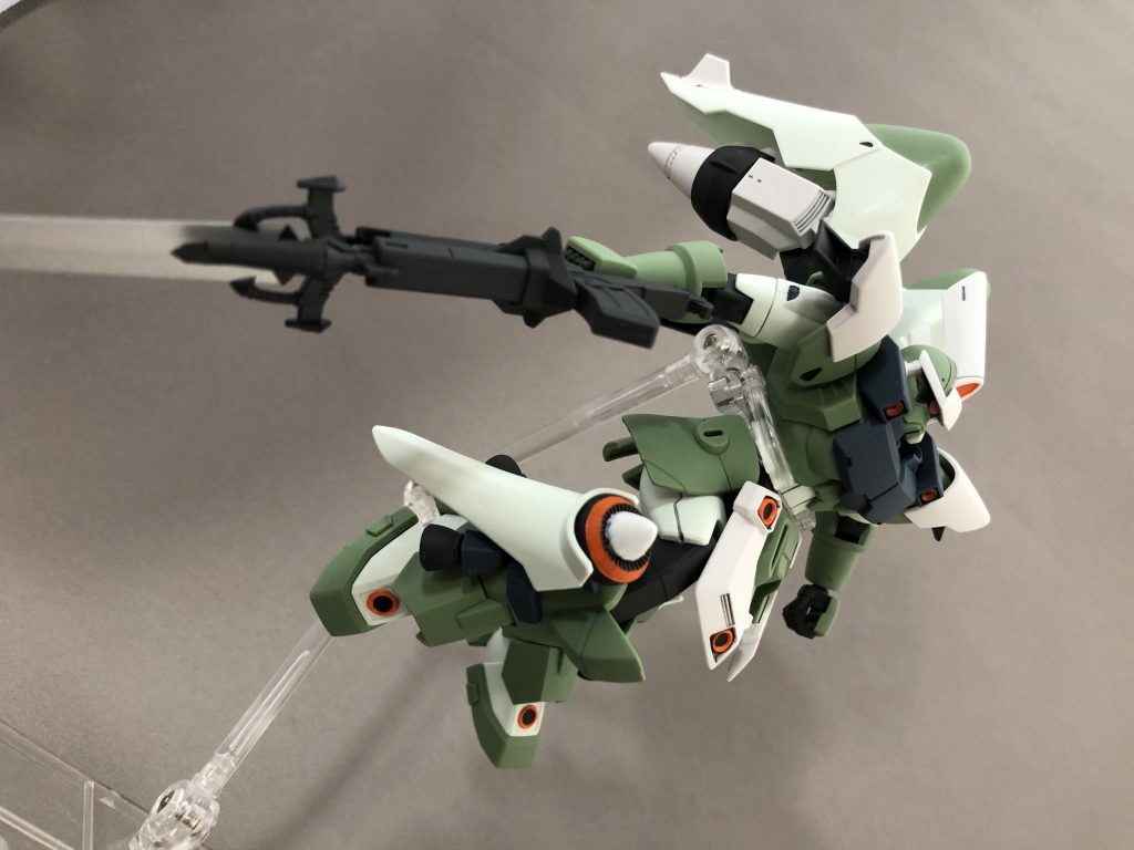 続いて君ちょっと塗り分け大変だったんだけど第二号のジンハイマニューバくん!個人的にはギリ量産機判定です。