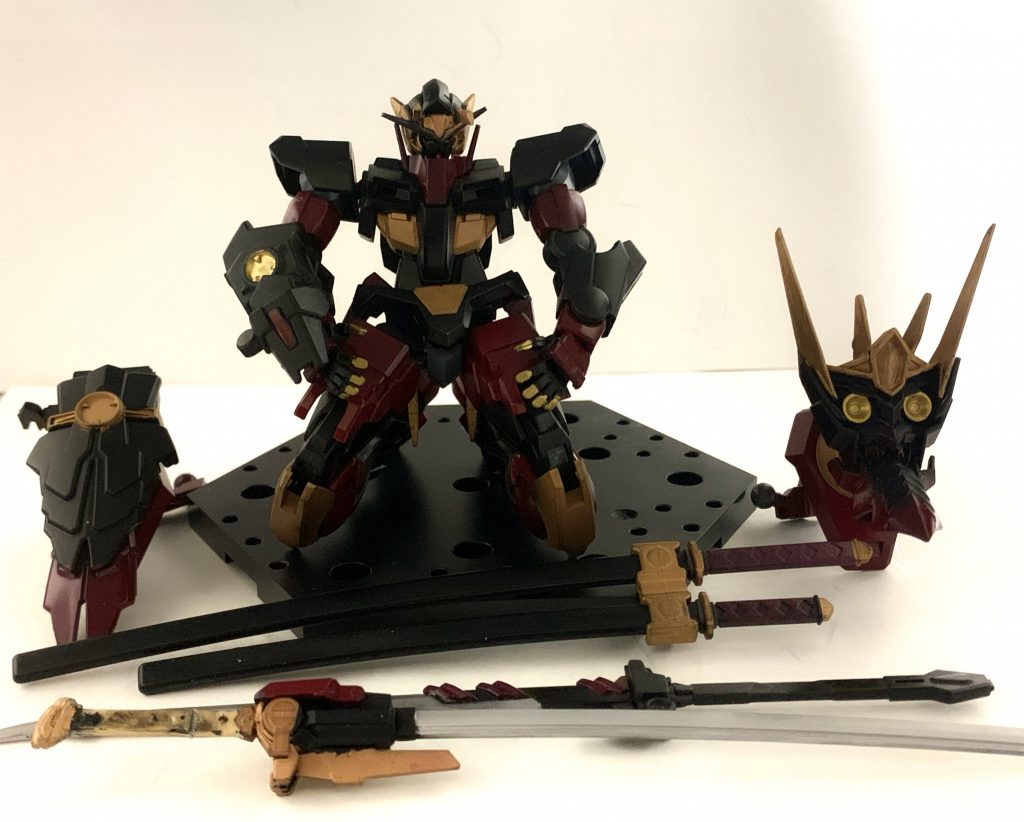 鎧脱着ポーズ?で終了です。今回は制作工程をあまり撮影していなかったのでここで挨拶をしておきます。閲覧ありがとうございました。m(_ _)m