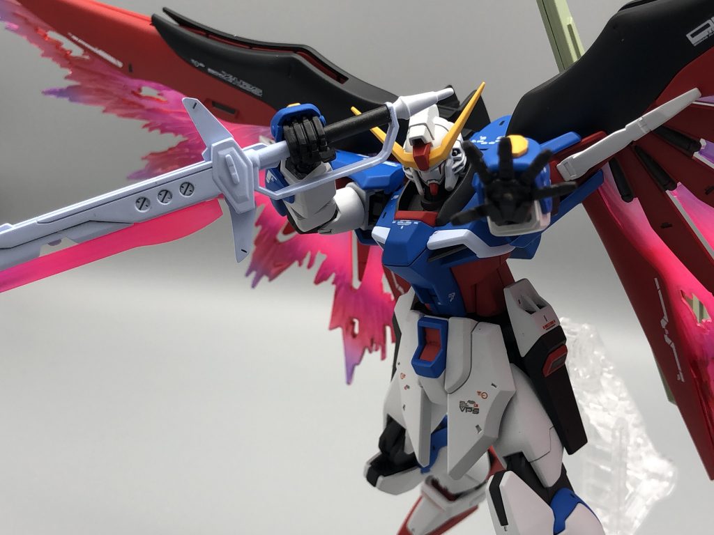 パルマフィオキーナのエフェクトの軸が細過ぎて、手首取り付ける際にボッキリ折れてしまいました。。。 