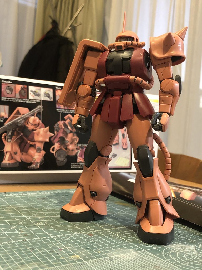 仮組み。このピンクもすごくいい色。