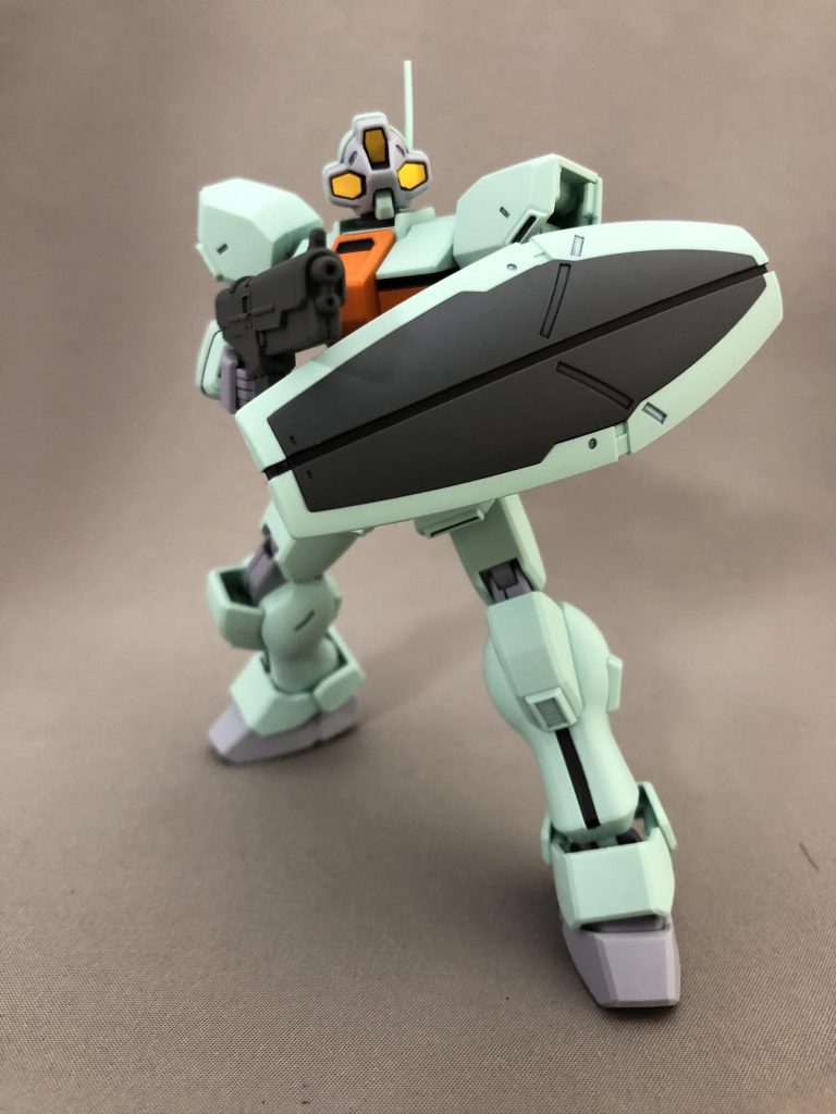 締めは先日プレバンで着弾したドートレスくん!足の裏を見てはいけない。