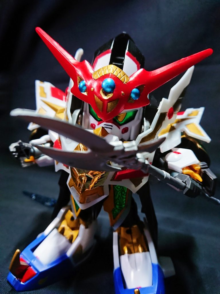 過去作の龍機ドラグーンで制作予定だったマルスドラグーンを完成させました。呂布トールギスをベースにしたドラグーン本体は、もともとマルスドラグーン体型で制作していたため、バランスは良いはず?