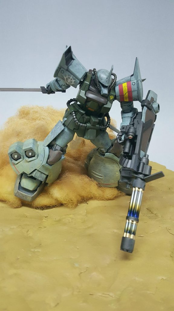 砂漠を駆け抜けるイメージで人生初のジオラマをやってみました(　＾ω＾)