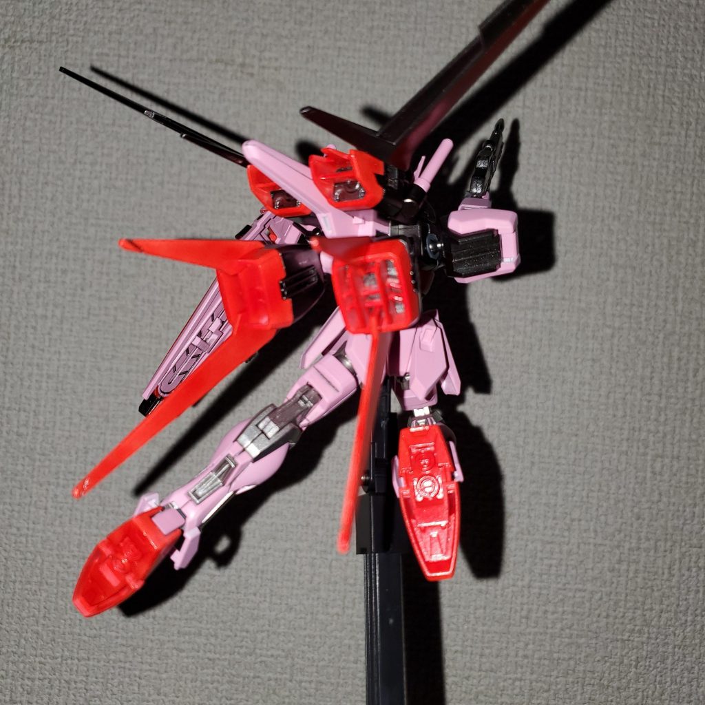 後ろから。どこに行こうと言うのだね