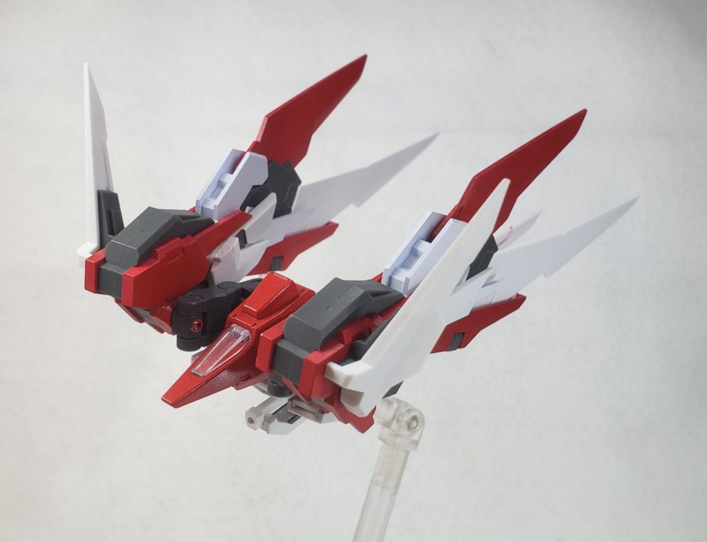 バックパックフロントショットバックパックと言いつつコア・ファイターも兼ねています。この状態だと戦闘力が著しく低下するので基本逃げの一手です笑