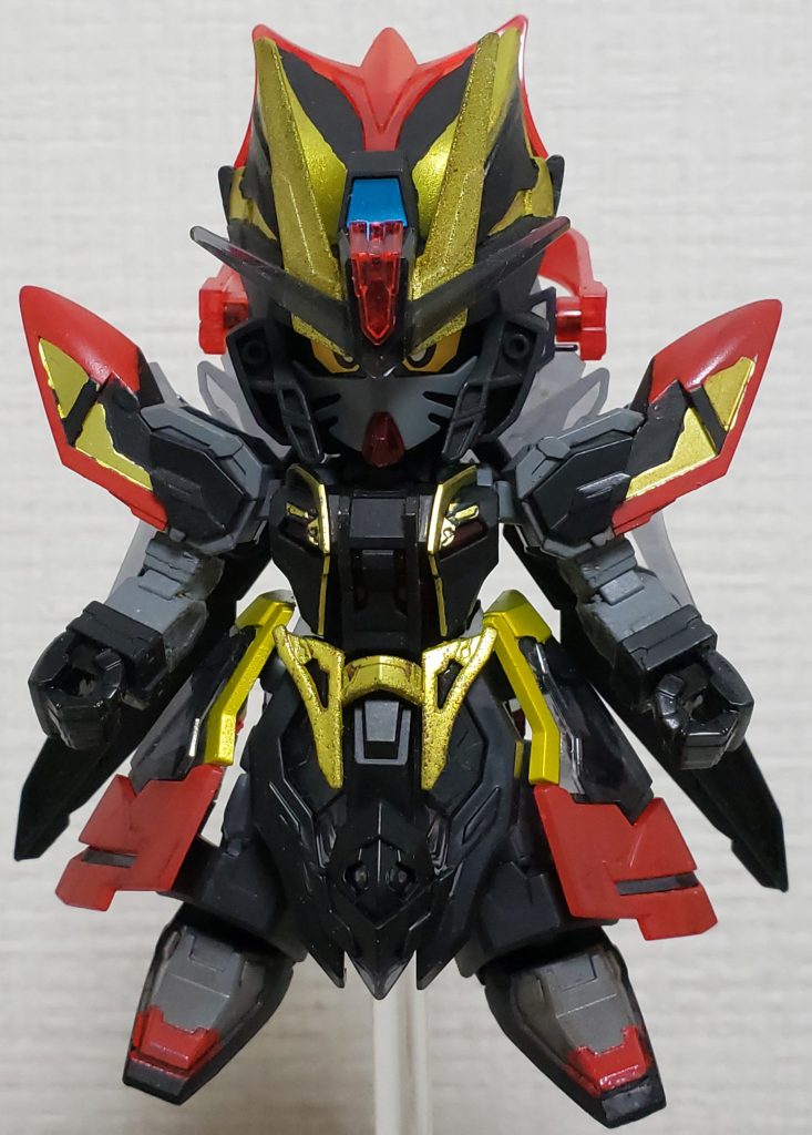 正面説明書によると智略家で後輩ポジションらしいです。足はわかりずらいですがリアルタッチマーカー使用してます。