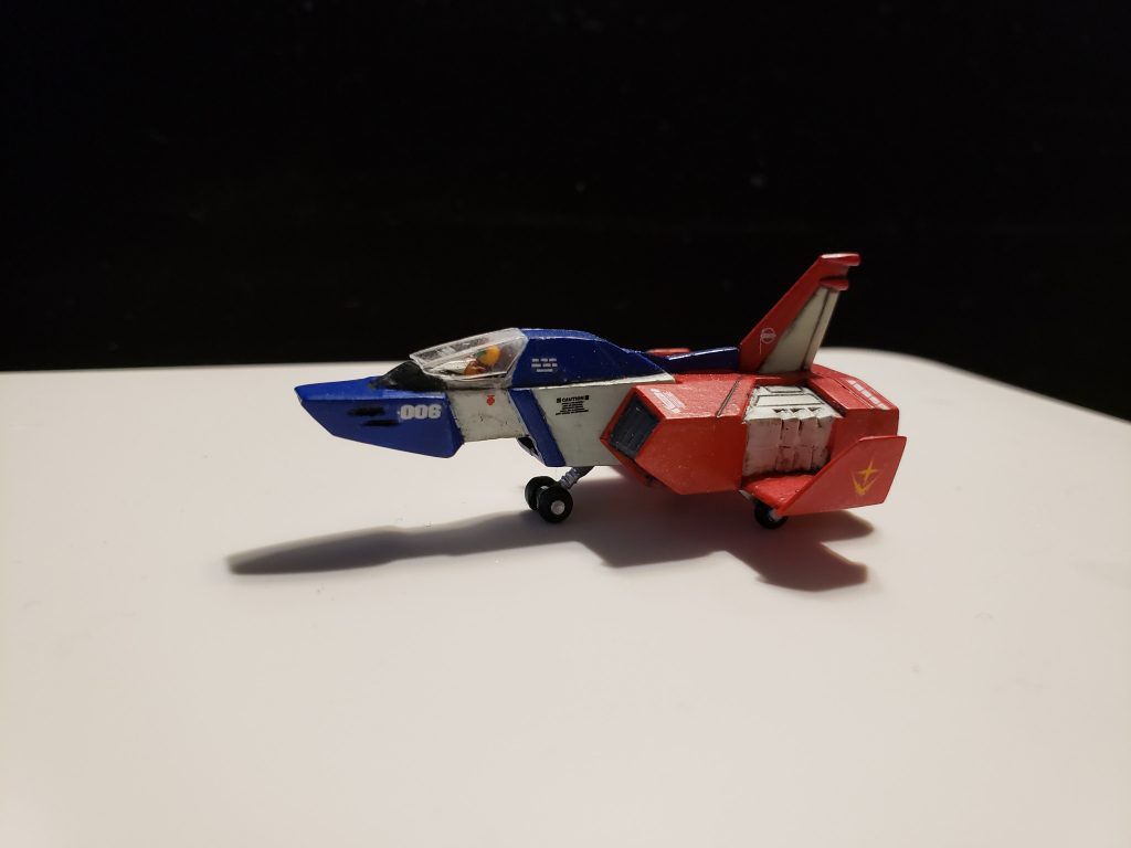 キャノピーはペットボトルを切り出して作りました。色々甘いので少しずれてます。