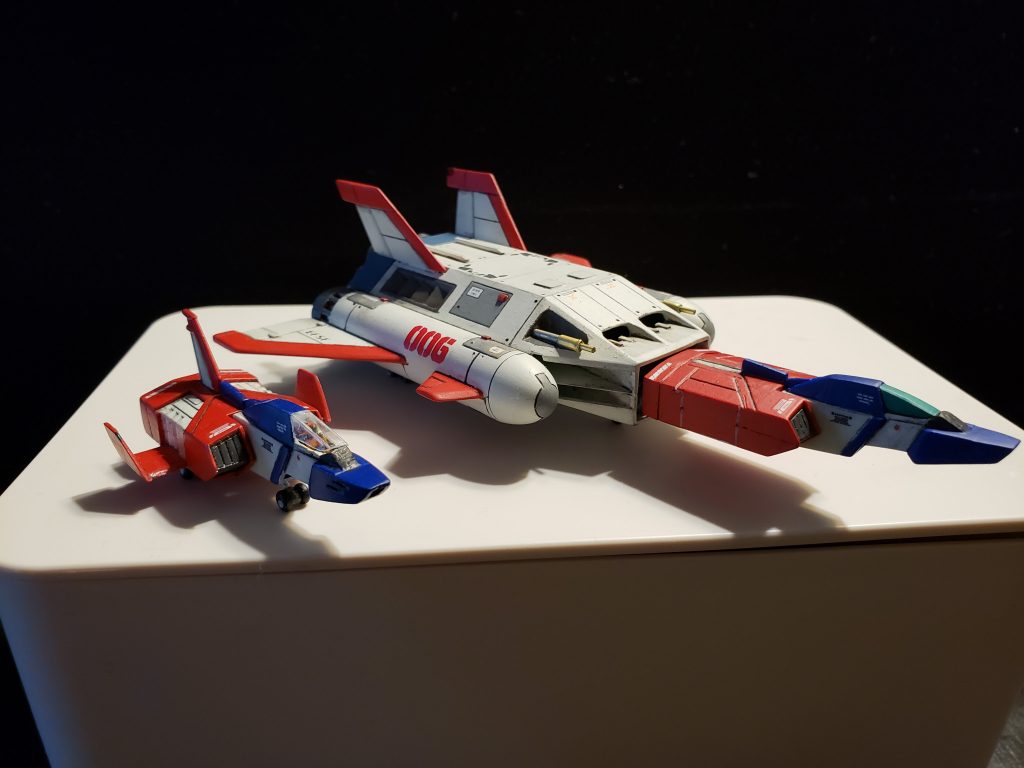 筆塗り、つや消しトップコートです。面が大きいので筆塗りはしんどいですね。