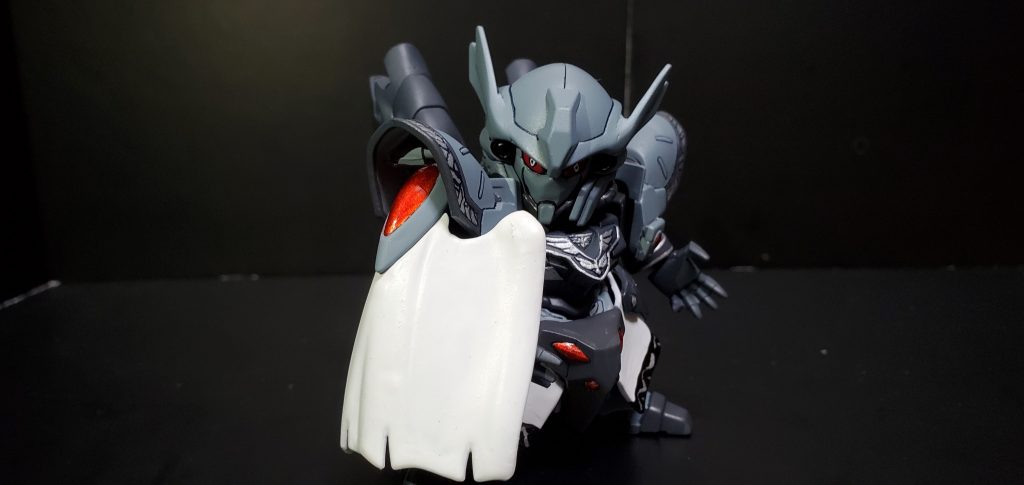 よけると後ろの仲間に当たるぞと脅すくらい悪い奴なので目は三白眼です。