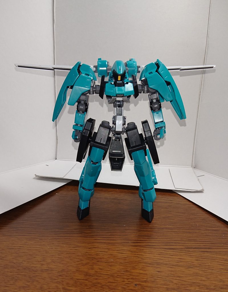 正面使用キットは・グレイズリッター・30mmエアファイター・ハルート・エクシアリペア2です。