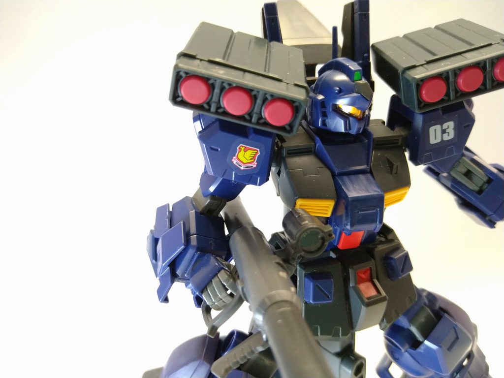 て訳で以上 RGM-79Q/Qでしたいやーーーこうあれですね、突然衝動的に訪れるモチベーションのままにプラモするのも楽しいもんですわおかげで他のやつほったらかしになりがちだけどなァ!!!!!っていうのはさておき難しいことなーーーんも考えんと風のように訪れる「これやりたい」「ここをこうしたい」っていうモチベーションと勢いと流れのままにプラモデルをやるのはね、とても楽しいんですたまにやりたいですねこういうの、