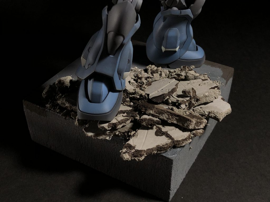 ベースとなるジオラマはnipperさんの記事を参考に制作しました。