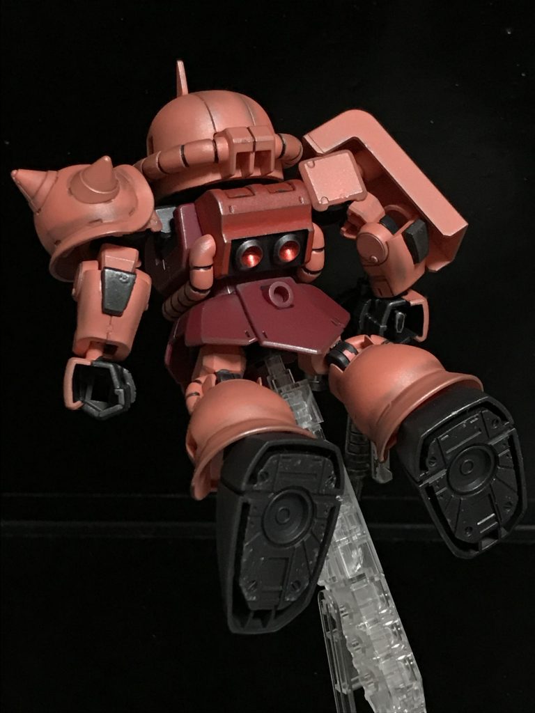 あれそういえば、またザクを作ってますね…(^^;あと3個ザクが積まれておりますので、また後日、ザクでお会いしましょう〜（笑）