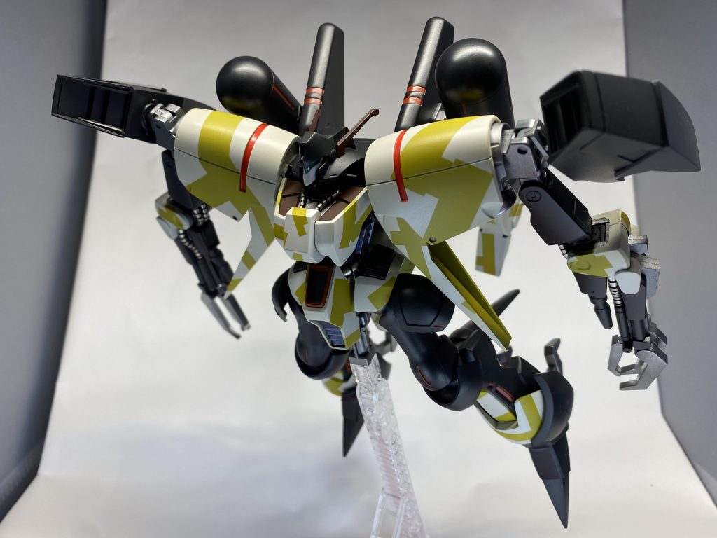 スラスター展開前面