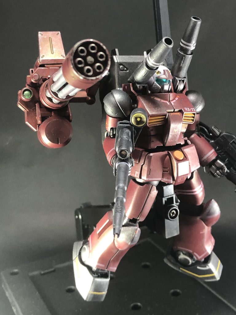 ガトリングガンは本体色と合わせました。