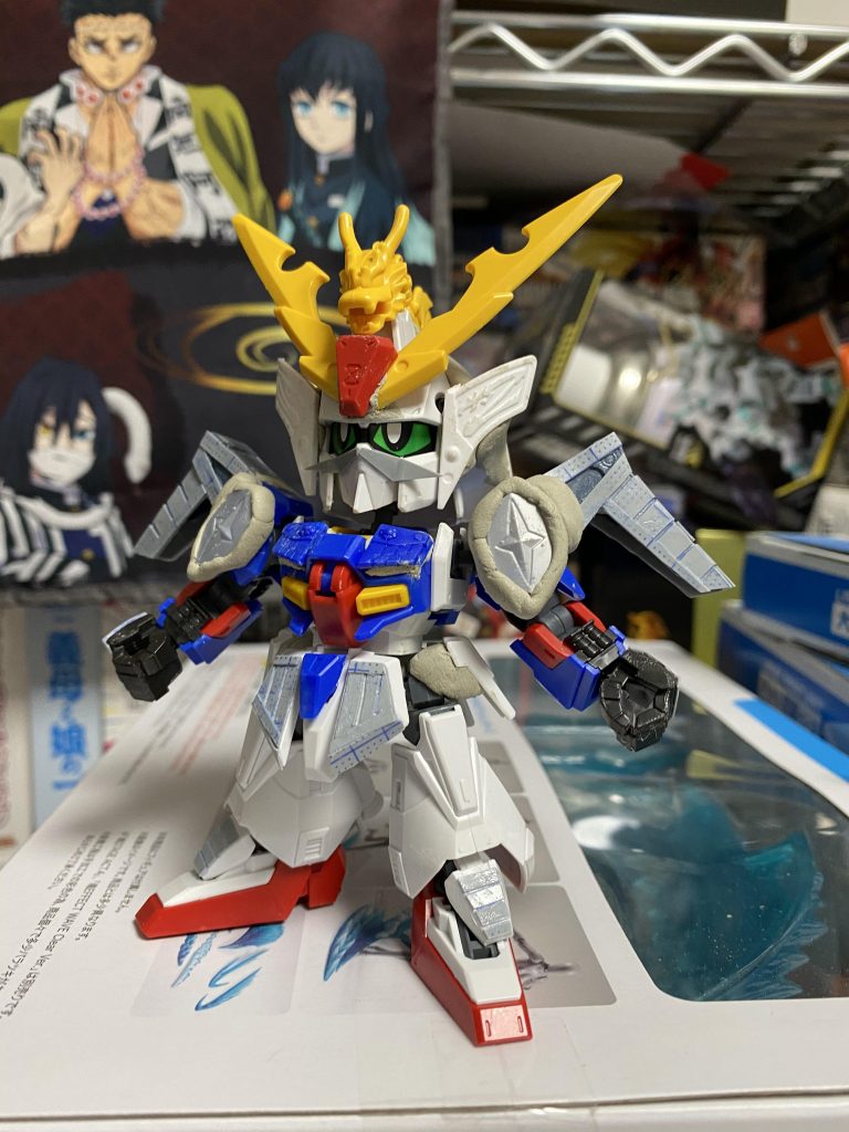 全体像。肩はバーサル騎士の剣を使いました。