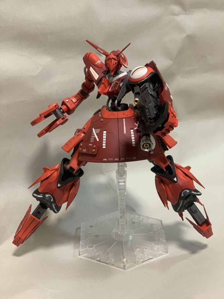 ちょろっとメタルパーツも使用してます。