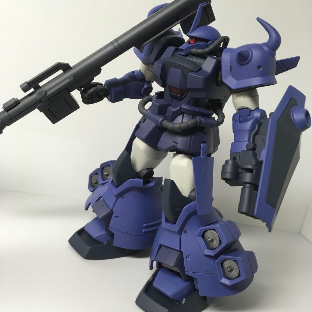 バズーカがジェガンのものなのでちょっと小ぶりで迫力に欠けるかな...？でもかっこいいからヨシ( ͡° ͜ʖ ͡°)