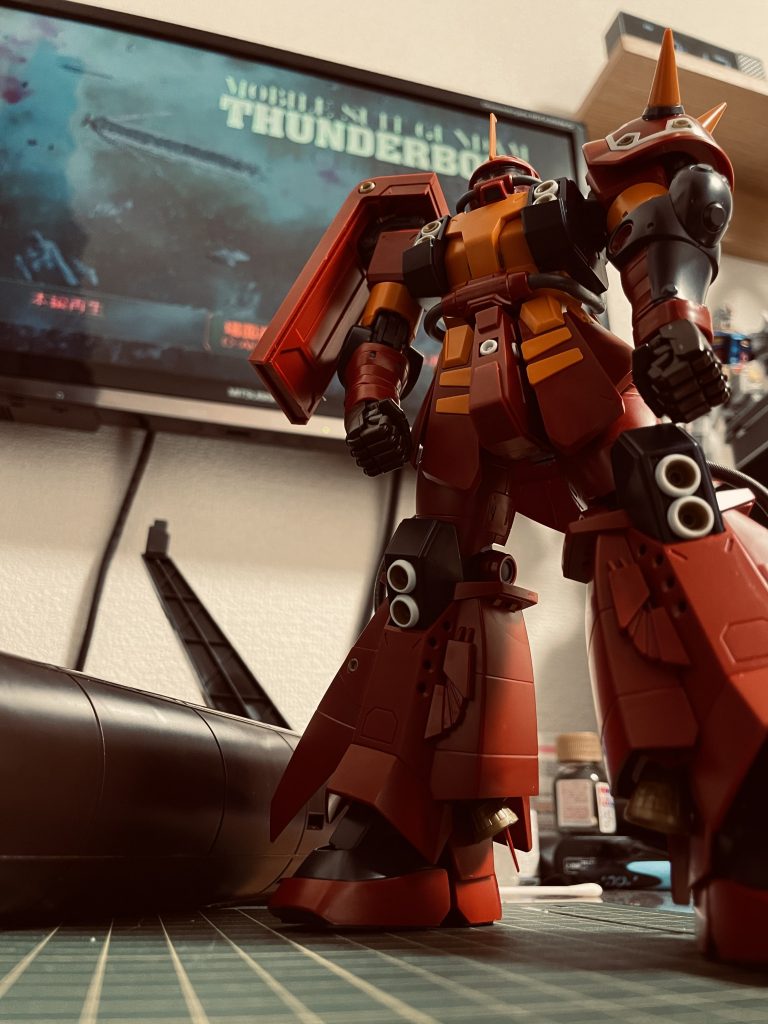 前回は比較的シンプル?かつ神がかってるフォルムのがんだむさんを組み上げて、とても満足してたんですが、シャアザクにしようか迷ったのですが、結局のところゴツ盛りの機体のエロスに勝てませんでした。塗装でどんな色にしようか迷ってるのですが、結局メタリックにしてしまうんでしょう。まだまだ時間かかりそうですがじっくり楽しみながら完成を目指そうと思います。